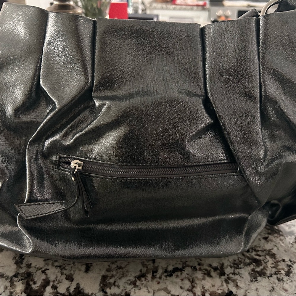 Elle Silver Metallic Bow Purse - Picture 4 of 6